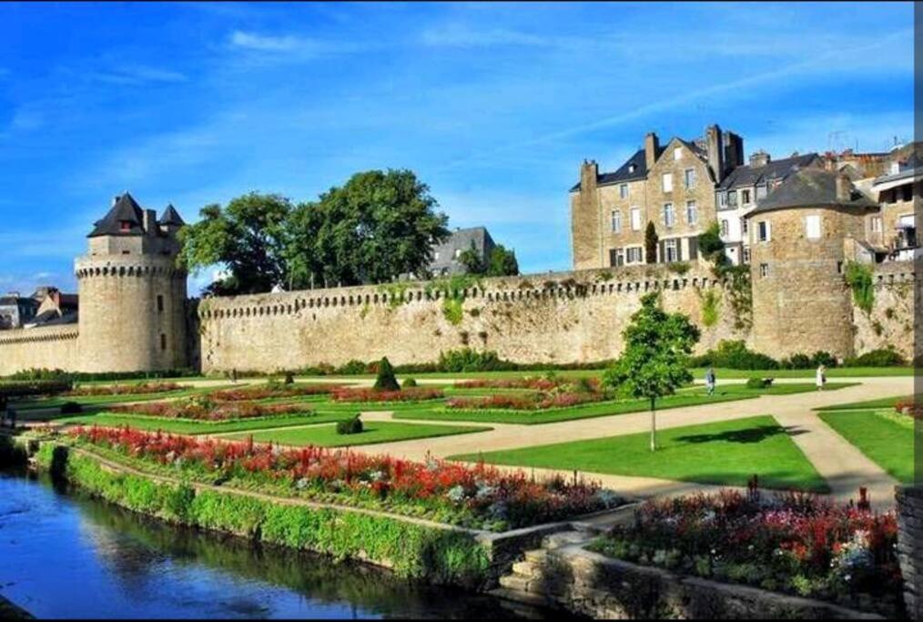 Le City, Centre Ville, Wifi Petit Parking Linge En Option Vannes Exterior photo