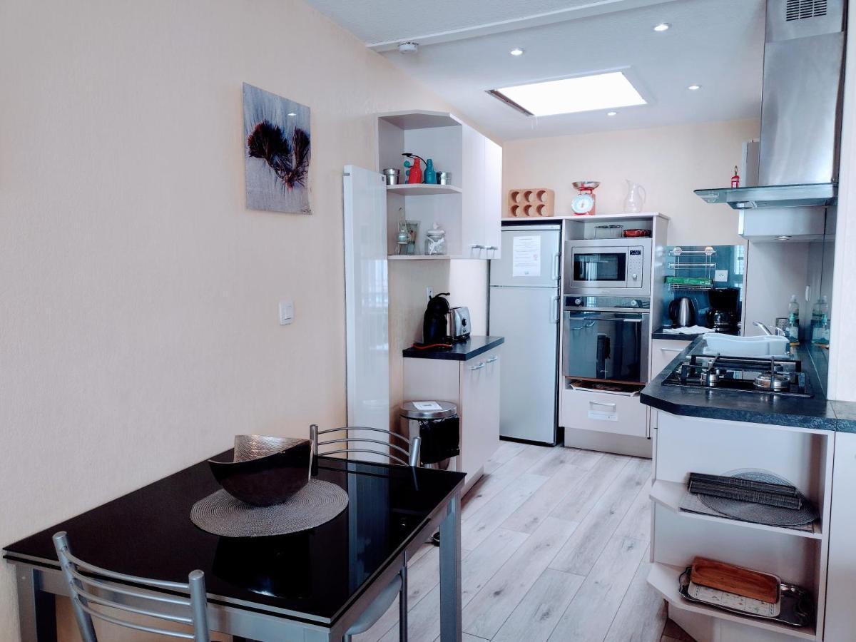 Le City, Centre Ville, Wifi Petit Parking Linge En Option Vannes Exterior photo